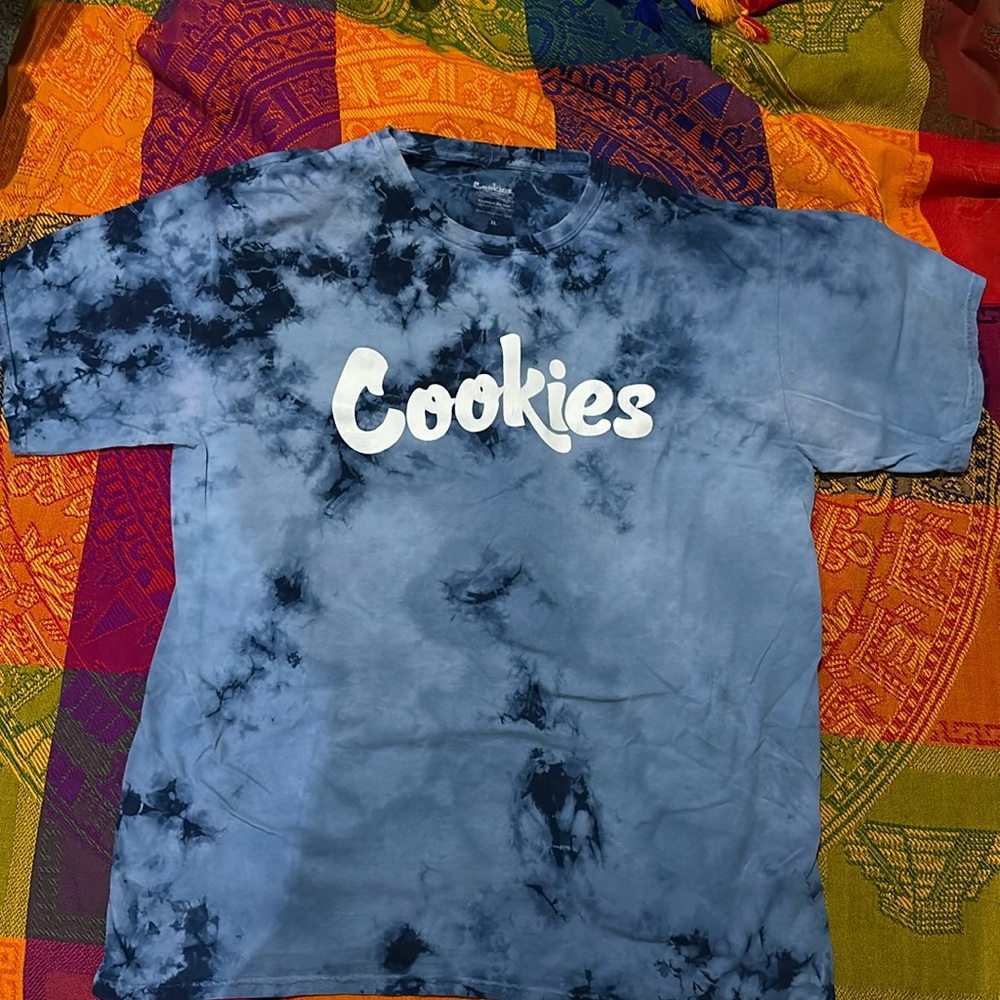 Blue and black tie dye cookies shirt. Size XL. Cotton shirt.